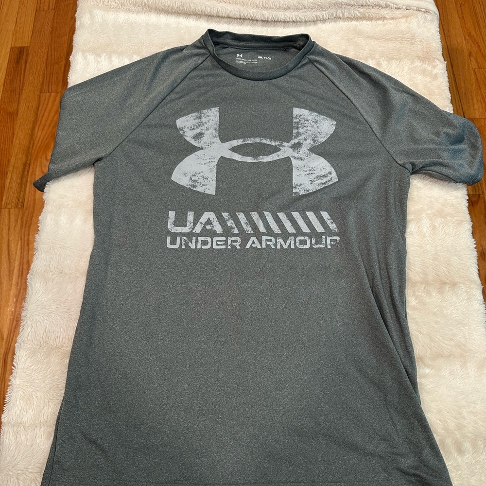 Brand new Under Armour shirt